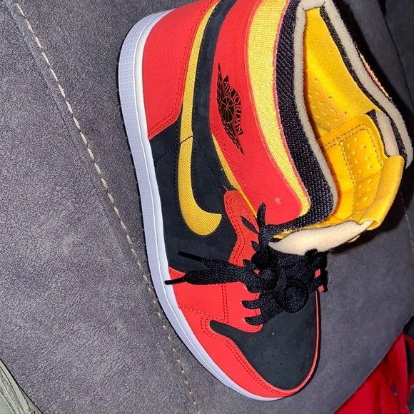 Nike Air Zoom 1’s main image 5